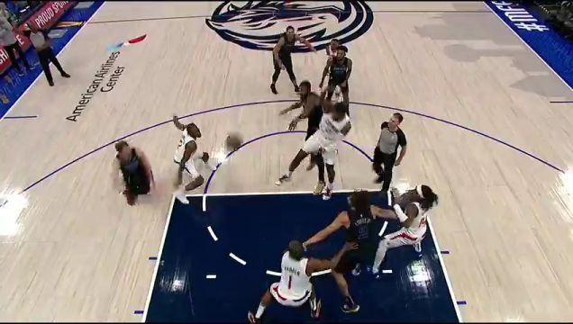 【2023年11月11日】NBA季中錦標(biāo)賽小組賽：快船vs獨(dú)行俠第3節(jié)英文原聲錄像回放