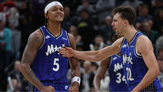 【2023年11月28日 湖人vs76人集錦】NBA官宣戰(zhàn)力榜：前六不變，魔術躥升至第7成最大黑馬，太陽升至第9
