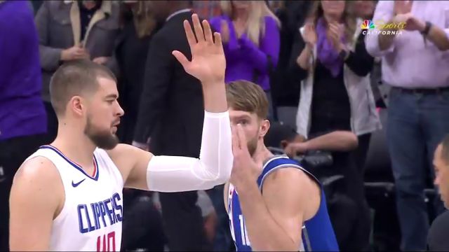 【2023年11月30日】NBA常規(guī)賽：快船vs國王第1節(jié)英文原聲錄像回放
