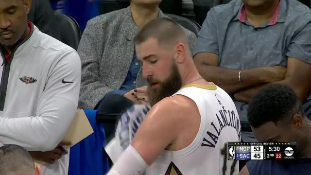 【2023年12月05日】鵜鶘vs國王第2節(jié)中文解說錄像回放
