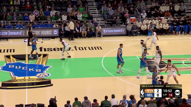 【2023年12月06日 尼克斯vs雄鹿集锦】如流星划破天际 米德尔顿仙人指路助字母哥空接暴扣