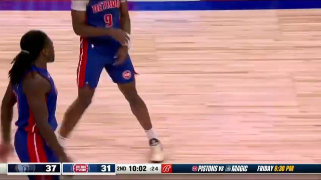 【2023年12月07日】NBA常規(guī)賽:灰熊vs活塞第2節(jié)英文原聲錄像回放