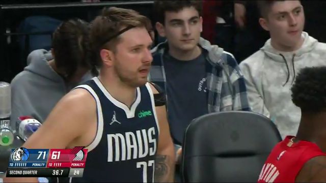 【2023年12月17日】NBA常规赛:独行侠vs开拓者第2节中文解说录像回放