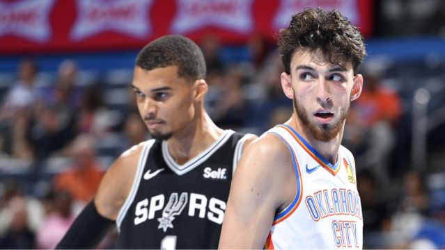 【2023年12月22日 馬刺vs公牛集錦】NBA官宣最新新秀榜：文班切特繼續(xù)包攬前二，熱火新秀小海梅哈克斯升至第三