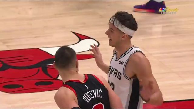 【2023年12月22日】NBA常規(guī)賽:馬刺vs公牛第2節(jié)英文原聲錄像回放