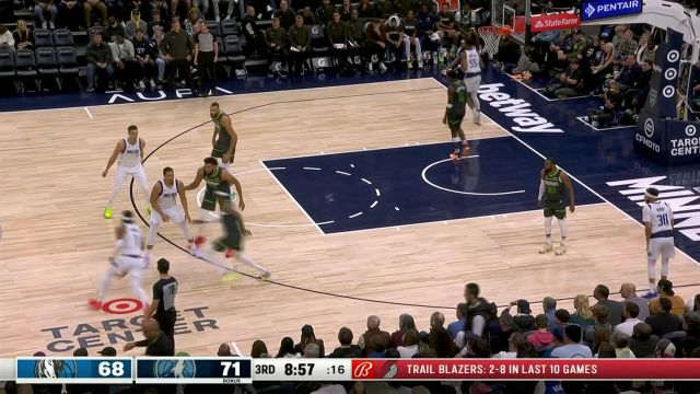【2023年12月29日 独行侠vs森林狼集锦】叫我“鲍贝尔”!鲍威尔接传球一飞冲天 单臂炸扣强势追分