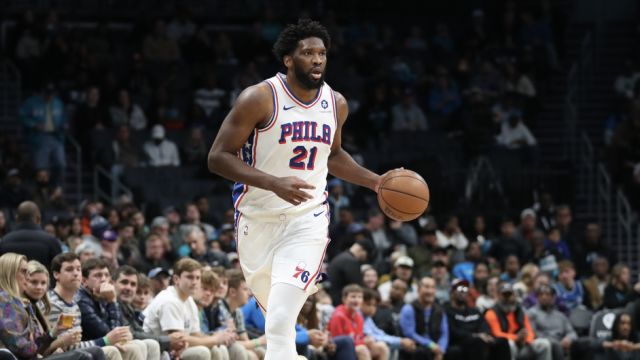 【2023年12月30日 76人vs火箭集錦】NBA官宣MVP榜：恩比德四連榜首，濃眉進(jìn)前十，詹杜獲提名