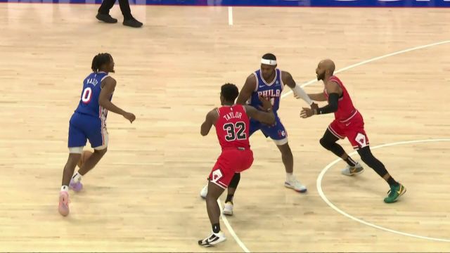【2024年01月03日 公牛vs76人集錦】撤步甩開防守 馬克西三分架炮開火正中靶心