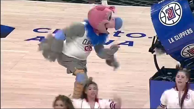 【2024年01月22日】NBA常規(guī)賽:籃網(wǎng)vs快船第2節(jié)中文解說錄像回放