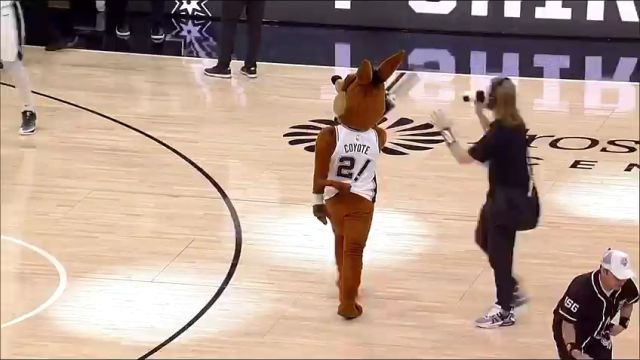 【2024年01月30日】NBA常規(guī)賽:奇才vs馬刺第2節(jié)英文原聲錄像回放