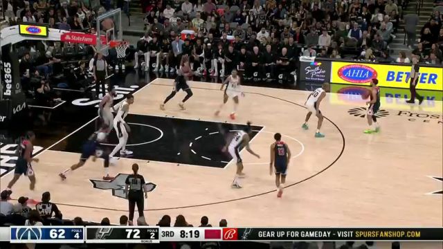 【2024年01月30日 奇才vs马刺集锦】1v3丝毫不慌 普尔强杀内线迎着人墙压哨打进