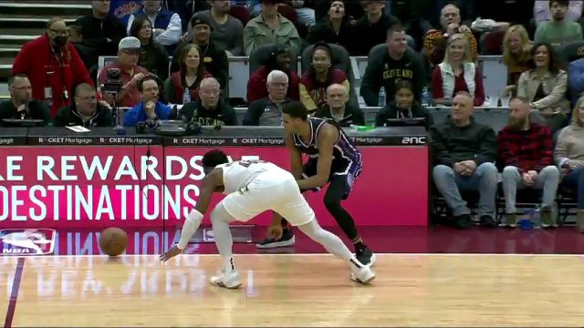 【2024年02月06日】NBA常規(guī)賽:國(guó)王vs騎士第4節(jié)中文解說錄像回放