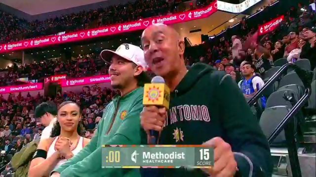 【2024年03月20日】NBA常規(guī)賽:獨(dú)行俠vs馬刺第2節(jié)英文原聲錄像回放