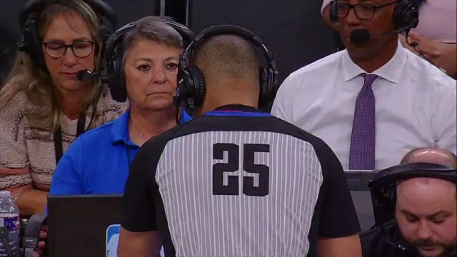 【2024年03月20日】NBA常規(guī)賽:獨(dú)行俠vs馬刺第1節(jié)英文原聲錄像回放
