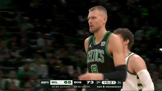 【2024年03月21日】NBA常規(guī)賽：雄鹿vs凱爾特人第3節(jié)英文原聲錄像回放