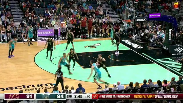 【2024年03月28日】NBA常規(guī)賽:騎士vs黃蜂第3節(jié)英文原聲錄像回放