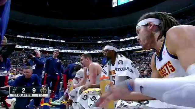 【2024年04月03日】NBA常規(guī)賽：馬刺vs掘金第1節(jié)英文原聲錄像回放
