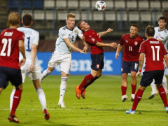 欧洲杯F组：捷克经验不足，全力争夺出线资格