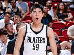 崔永熙夏联总结：3战9分难获合同 小腿拉伤回国8月赴美再冲NBA