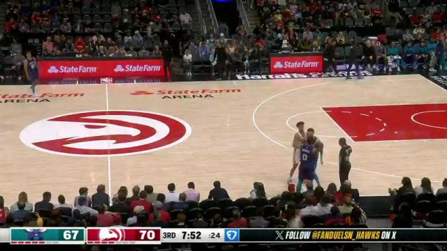 【2024年10月26日】NBA常規(guī)賽:黃蜂vs老鷹第3節(jié)英文原聲錄像回放