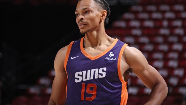 【2024年12月01日 老鹰vs黄蜂集锦】黄蜂双向合同签约以赛亚王：G联盟单场41分+当选周最佳，自称有中国血统