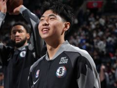  崔永熙左膝手术成功！赛季报销开启漫长恢复 伤好后将再次冲击NBA 