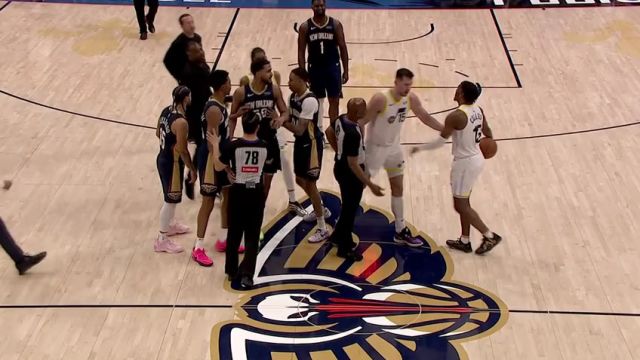 【2025年01月18日】NBA常規(guī)賽:爵士vs鵜鶘第4節(jié)英文原聲錄像回放