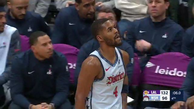 【2025年01月31日】NBA常規(guī)賽：湖人vs奇才第4節(jié)英文原聲錄像回放