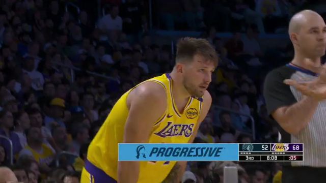 【2025年02月28日】NBA常規(guī)賽：森林狼vs湖人第3節(jié)英文原聲錄像回放