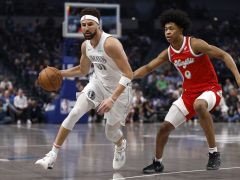 NBA常规赛：灰熊送独行侠4连败 莫兰特31+8贝恩27+16+6