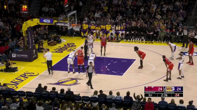 【2025年03月23日】NBA常規(guī)賽：公牛vs湖人第1節(jié)中文解說錄像回放