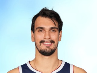 达里奥·萨里奇计划执行与掘金队540万美元的球员选项