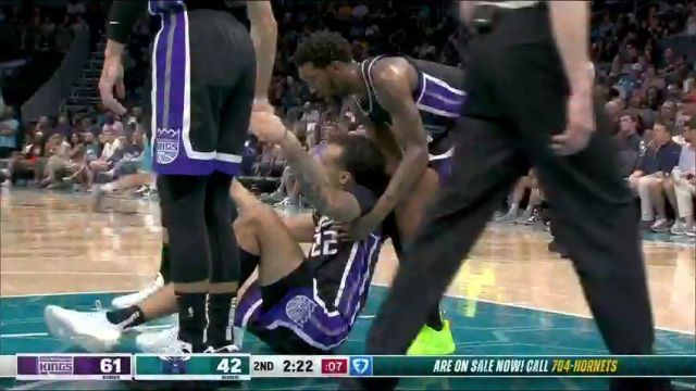【2025年04月05日】NBA常規(guī)賽：國王vs黃蜂第2節(jié)英文原聲錄像回放