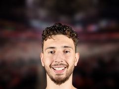 NBA每日篮板王：阿尔佩伦·申京14篮板(2025年05月05日)