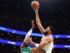 NBA录像全场回放半决赛：尼克斯vs凯尔特人（5.8）布里奇斯关键抢断