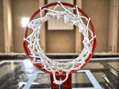  NBA训练师约翰逊谈杨瀚森：从运球切入到暴力扣篮，杨瀚森展现出极强的进攻欲望 