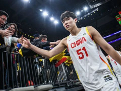 美媒预测2025年NBA模拟选秀榜单：中国球员杨瀚森将在22顺位被老鹰选中！