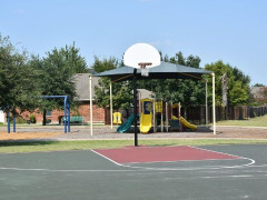  林葳45中14仍被夸：美记称他为进攻核心 专家却认为不适合一号位 