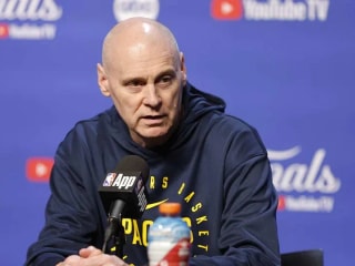 里克·卡莱尔、马克·戴格诺特的年龄差距将创下NBA总决赛纪录