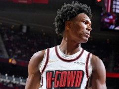  火箭重返季后赛靠1人！他是休城“门神” 1数据打造防守新高度 