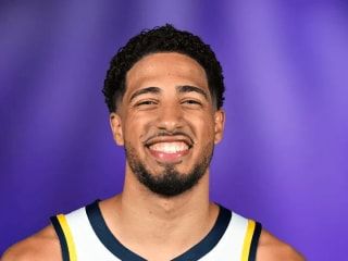 泰瑞斯·哈利伯顿能否出战第六场比赛,赛前决定?