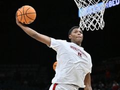  2025NBA选秀热门球员——艾斯-贝利个人简介 