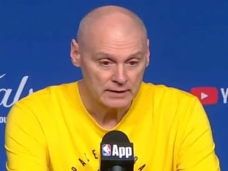 步行者队主教练里克·卡莱尔公布泰瑞斯·哈利伯顿在第六场比赛前的决定时间表