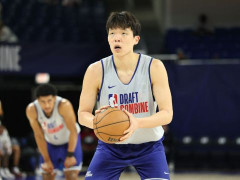杨瀚森选秀行情 19岁的青岛中锋排名已飙升至第35顺位