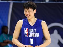 杨瀚森试训最后一队出炉：是快船非湖人 拥30+51号签要搭档哈登？