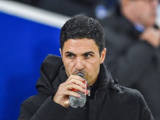 阿森纳和切尔西正“努力寻找解决方案”以加强枪手的进攻选择