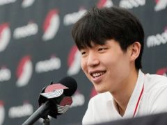  杨瀚森7月12日首秀战勇士！一句话接地气被美媒刷屏：他像我们一样 