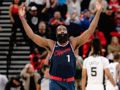成为完全自由球员！NBA最新交易流言：哈登计划拒绝执行3600万美元球员选项