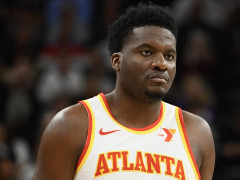 重回火箭冲冠！NBA最新交易|签约：卡佩拉与火箭达成3年2150万合同