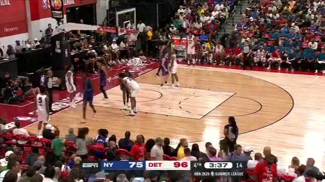 【2025年07月12日】NBA夏季聯(lián)賽:尼克斯vs活塞第4節(jié)中文解說錄像回放